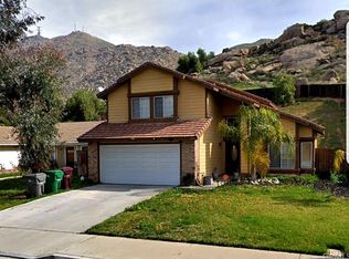 11830 Columbo St, Moreno Valley, CA 92557
