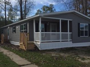 119 Orchard Trl, Fort Gratiot, MI 48059