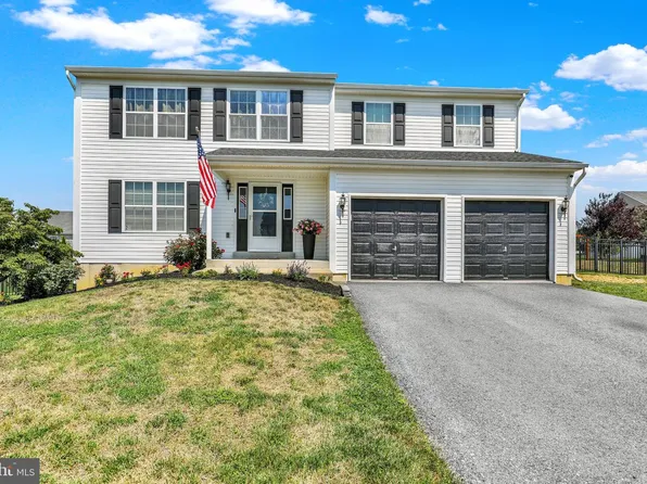 29 Solvay Dr, Reading, PA 19605