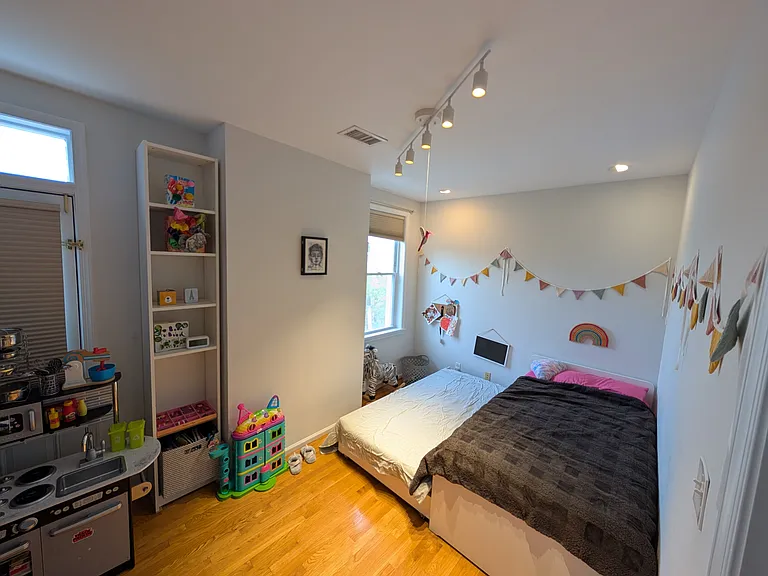 Bedroom 3 (3rd Floor)