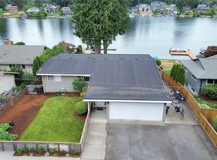 2323 185th Ave E, Lake Tapps, WA 98391