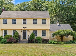 10 Prancing Rd, Chelmsford, MA 01824