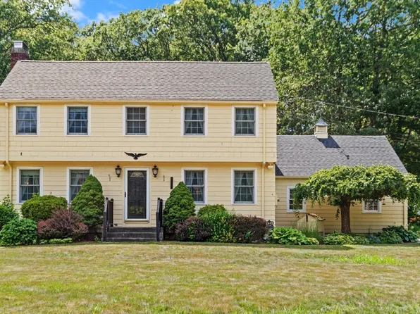 10 Prancing Rd, Chelmsford, MA 01824