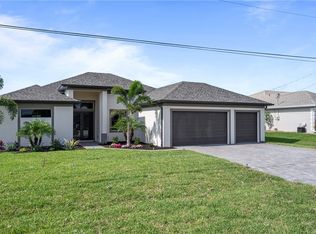 1806 SW 13th St, Cape Coral, FL 33991
