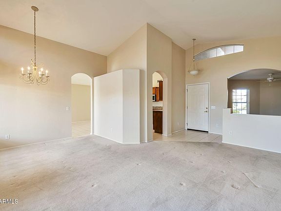 5th image of 15050 W INDIANOLA Avenue