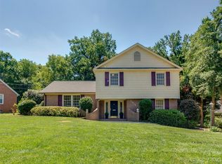 2916 Goneaway Rd, Charlotte, NC 28210