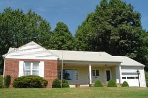 1st image of 2755 Orchard Pl