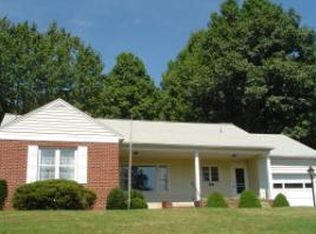 2755 Orchard Pl, Williamsport, PA 17701