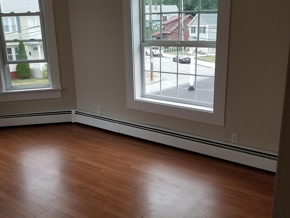 1st image of 55-57 Melrose Ave Floor 2