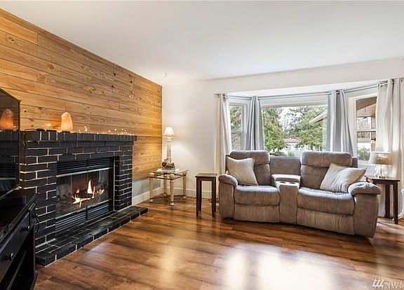2nd image of 8416 167th Street Ct E