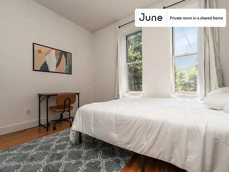 886 Jefferson Ave #A — Photo 3