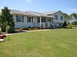 5825 Ireland Rd, Windsor, OH 44099