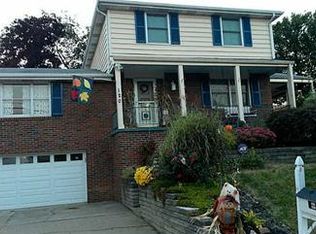 120 Lindsay Rd, Carnegie, PA 15106