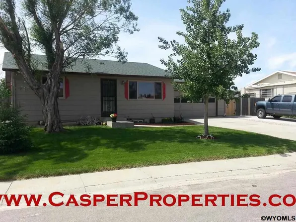 6657 Henderson Creek Pl, Casper, WY 82604