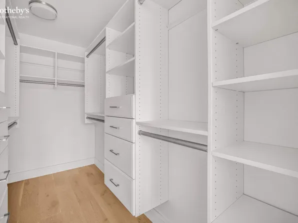 212 West 95th Street image 7 of 23