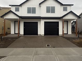 572 Spring Blvd, Woodburn, OR 97071