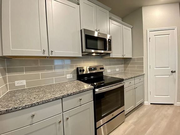 5th image of 2783 Calandra Lark Ln