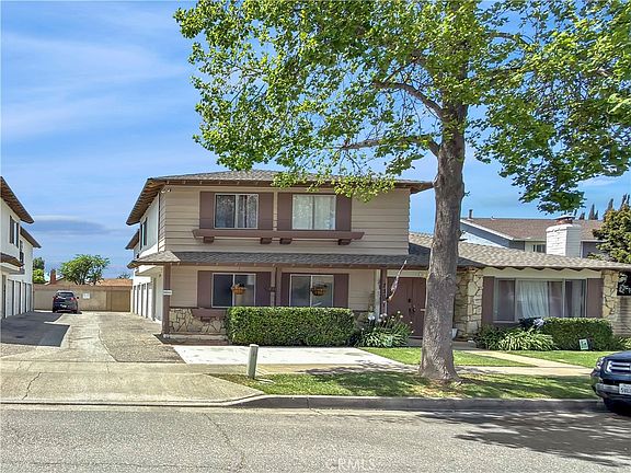 2nd image of 730 N Adele St