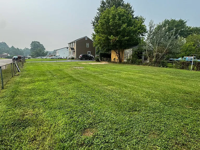 1809 Geffert Dr — Photo 25