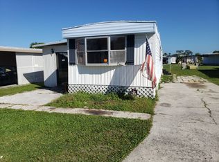 1230 Primrose Peak Dr, Ruskin, FL 33570