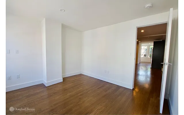 Rented by Douglas Elliman | media 24