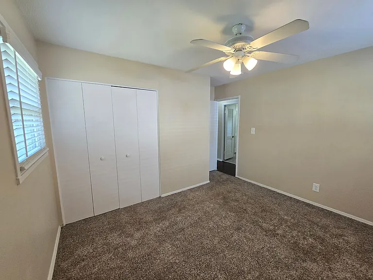 9809 Old Six Mile Ln — Photo 30