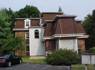 21 Rock Hill Rd, New Haven, CT 06513