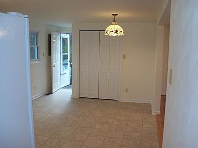 4th image of 1015 Diamond Ave