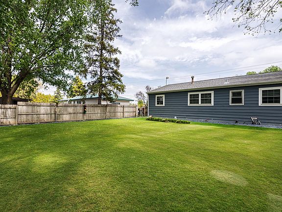 3rd image of 2631 County Road 3 SW