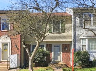 14445 Salisbury Plain Ct, Centreville, VA 20120