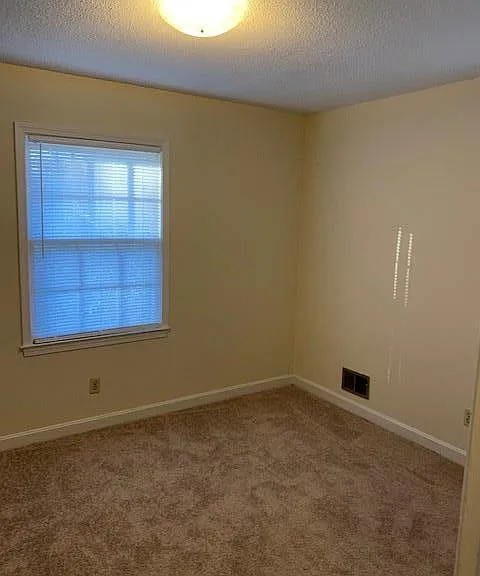 5442 Oakcrest Rd — Photo 13