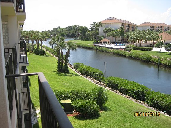 5th image of 1101 Seafarer Cir APT 305