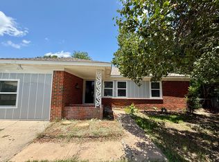 525 Oak St, Ardmore, OK 73401