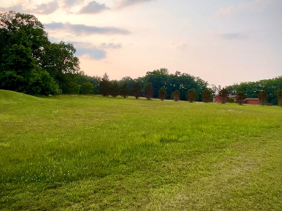 2nd image of 13 Eagle Dr