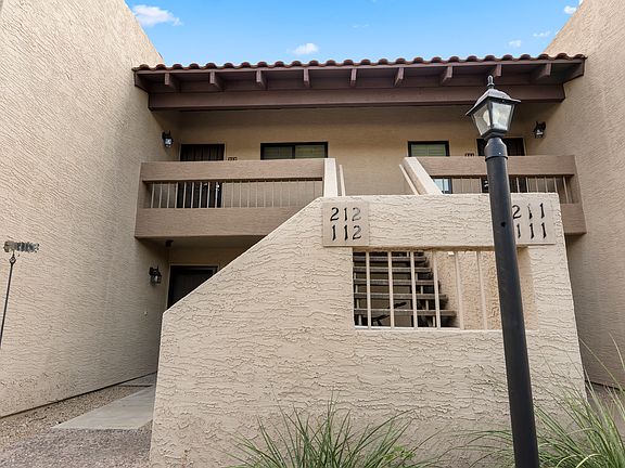 2nd image of 8651 E Royal Palm Rd Unit 212
