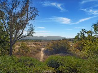 968 Wheaton Dr, Corona, CA 92878