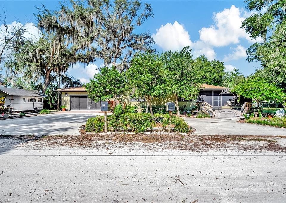 1st image of 1310 GANTT AVENUE
