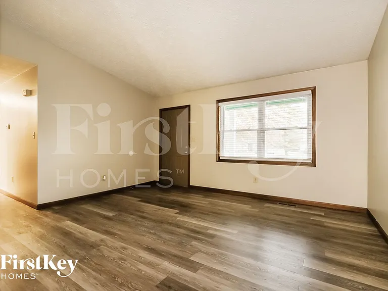 6317 Watercrest Way — Photo 3