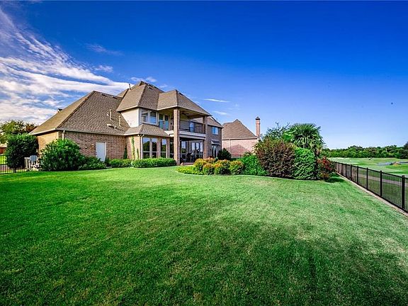 5th image of 7202 Covewood Dr