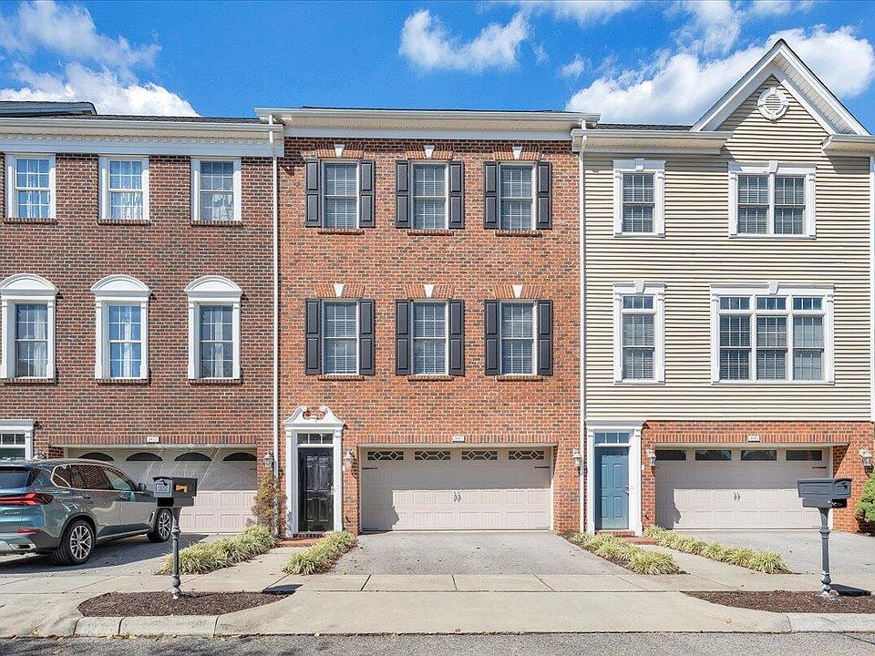 1st image of 3807 Greenway Dr SW