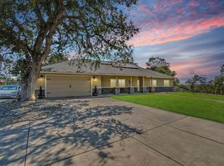 8855 Honda Ln, Valley Springs, CA 95252