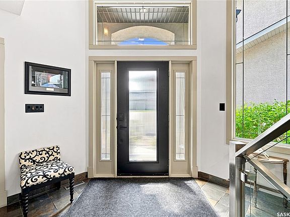 4th image of 2786 Sunninghill CRESCENT