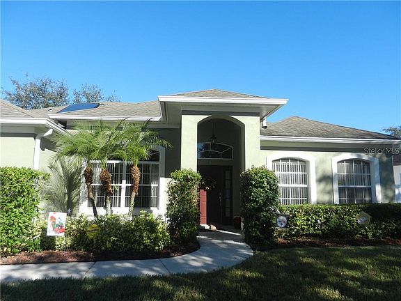 3rd image of 313 Lake Amberleigh Dr