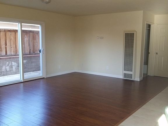 3rd image of 2228 Garnet Ave APT 1B