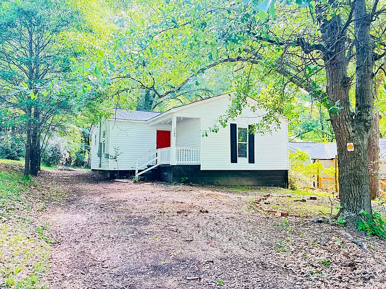1100 Spann St — Photo 1