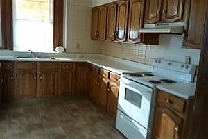 5th image of 1933 Bigelow St APT 2