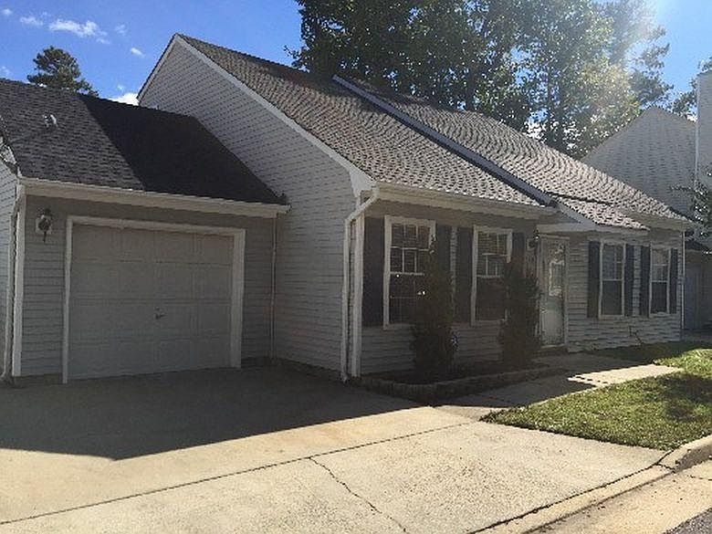 218 Old Bridge Ct