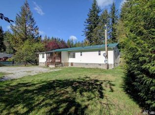 8608 Golden Valley Dr, Maple Falls, WA 98266