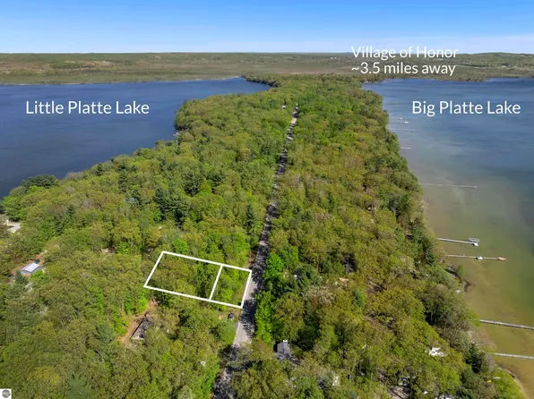 Lots 102 104 Poplar Ave, Honor, MI 49640