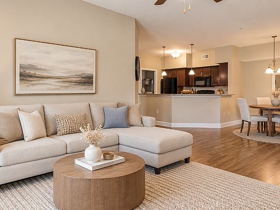 2nd image of 2067 Springdale Ln #312